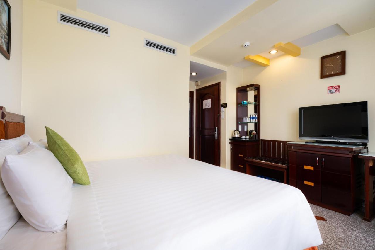 Lucasta Saigon Hotel Ho Chi Minh City Bagian luar foto
