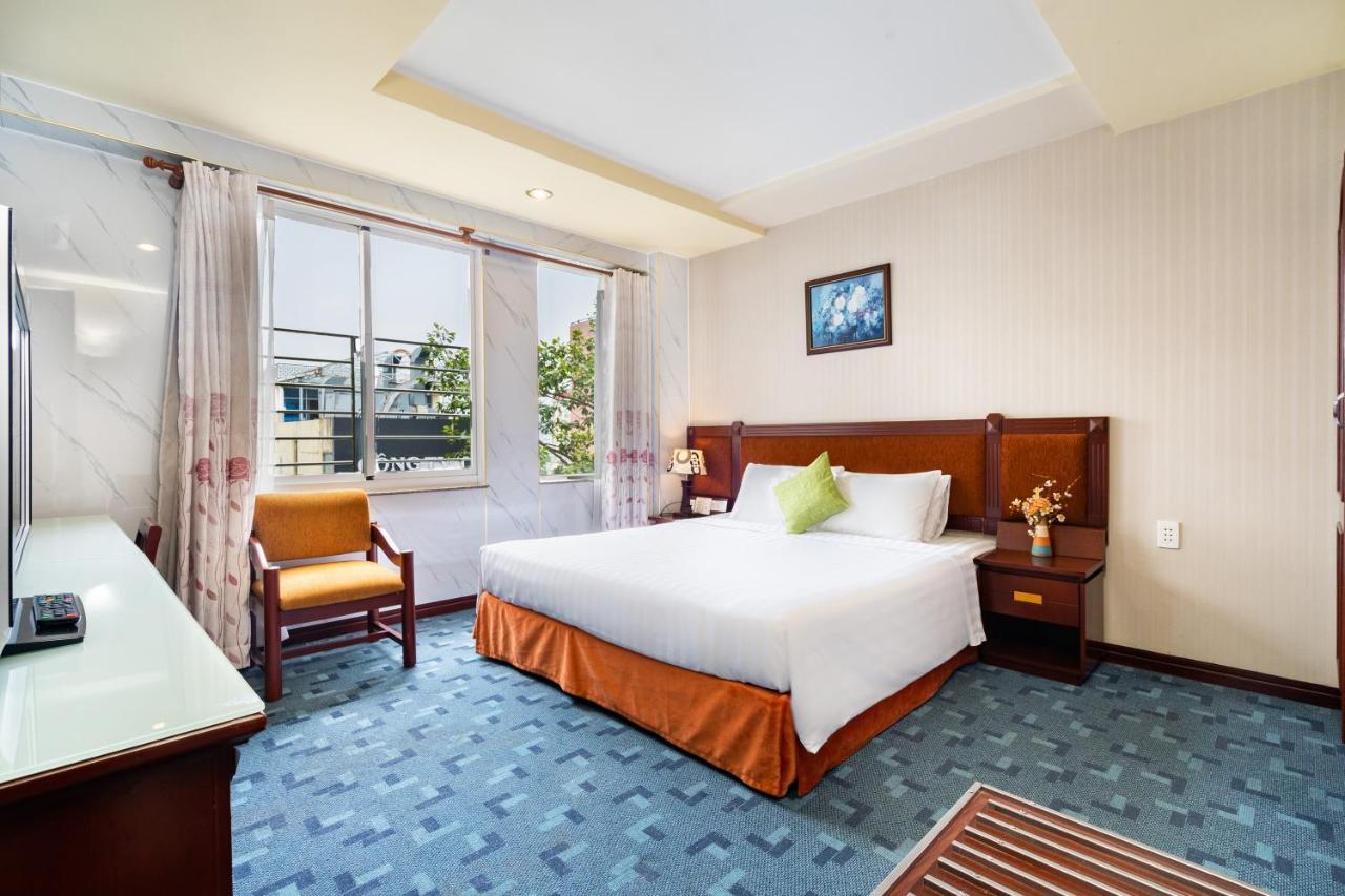 Lucasta Saigon Hotel Ho Chi Minh City Bagian luar foto