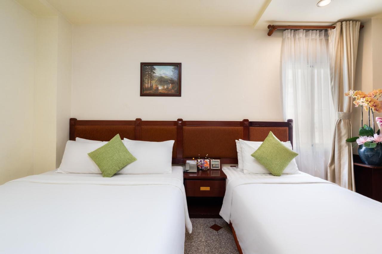 Lucasta Saigon Hotel Ho Chi Minh City Bagian luar foto