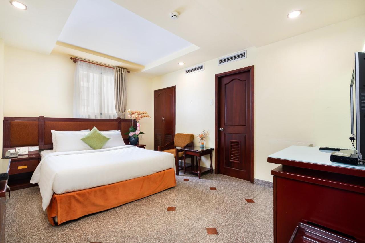 Lucasta Saigon Hotel Ho Chi Minh City Bagian luar foto