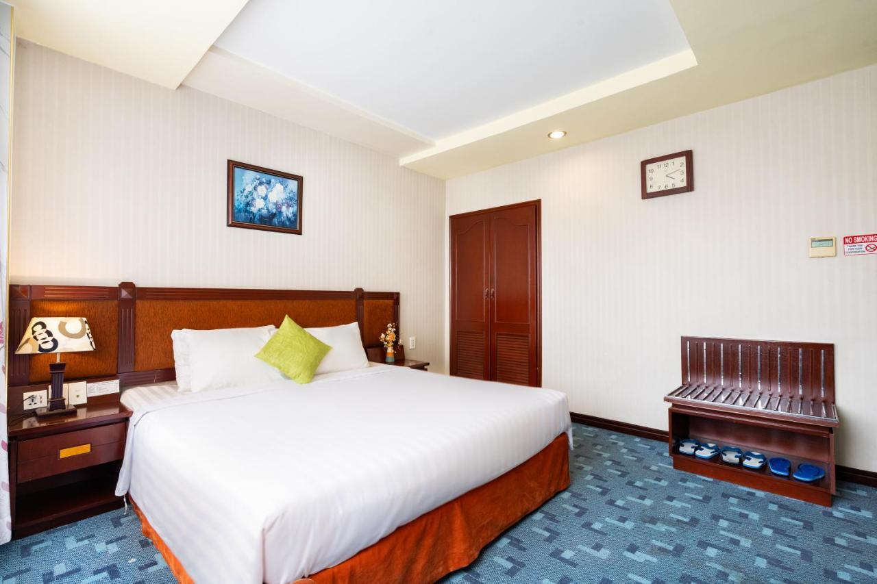 Lucasta Saigon Hotel Ho Chi Minh City Bagian luar foto