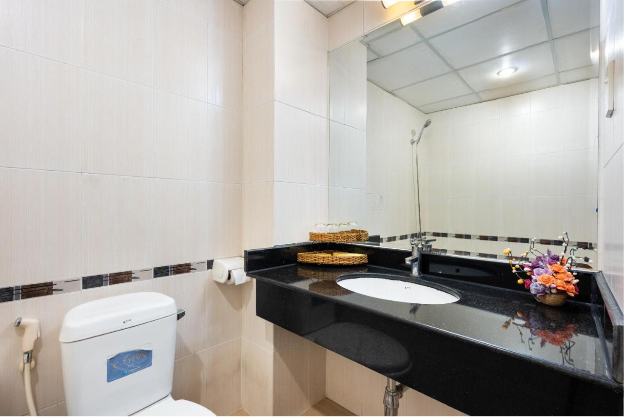 Lucasta Saigon Hotel Ho Chi Minh City Bagian luar foto