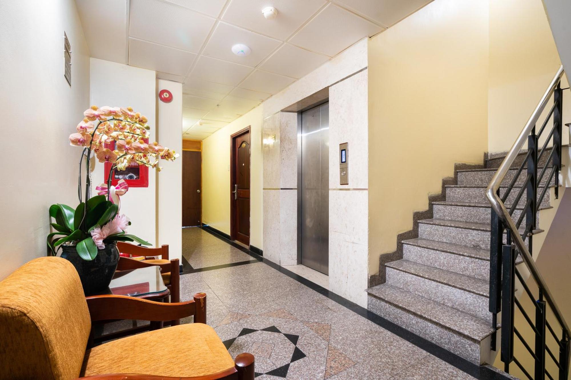 Lucasta Saigon Hotel Ho Chi Minh City Bagian luar foto
